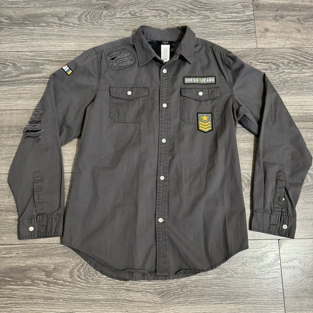 Guess Kids Gray Patched Casual Button Down Army Shirt Sturdy Fabric Sz XL Flawed